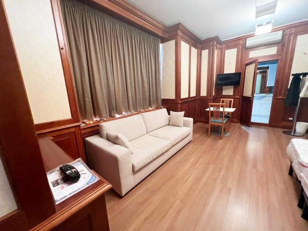 Sissi Comfort Rooms Foresteria Lombarda Monza Exteriér fotografie