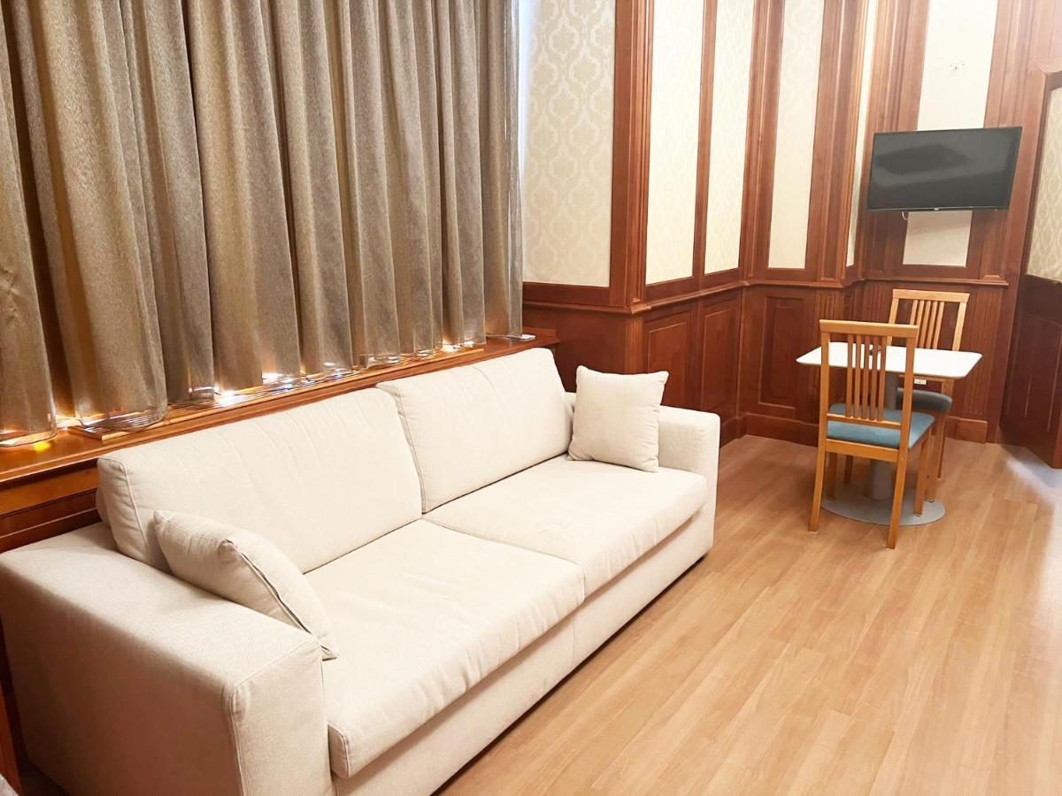 Sissi Comfort Rooms Foresteria Lombarda Monza Exteriér fotografie