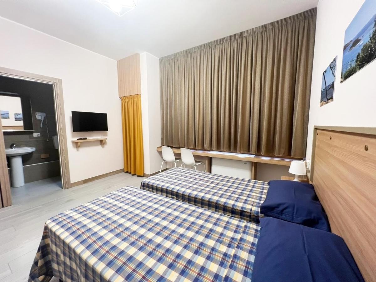 Sissi Comfort Rooms Foresteria Lombarda Monza Exteriér fotografie